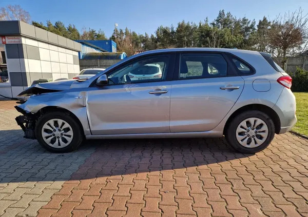 wielkopolskie Hyundai I30 cena 33299 przebieg: 16000, rok produkcji 2023 z Pyzdry